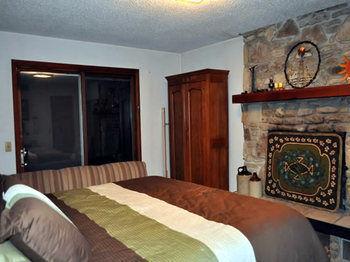 Lazy T Ranch Guest House Манхэттен Экстерьер фото